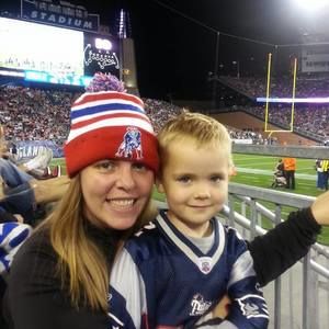 Meet your Posher, Alicia